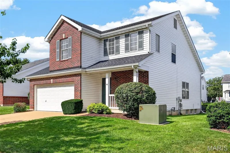 615 Homerun Drive, O'Fallon, MO 63366 — listing photo 10 of 51