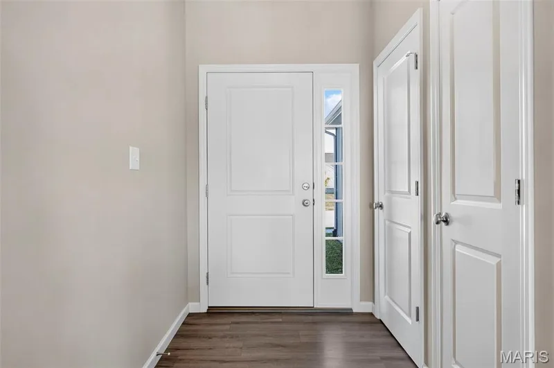 322 Summer Glen Lane, St Charles, MO 63301 — listing photo 4 of 40