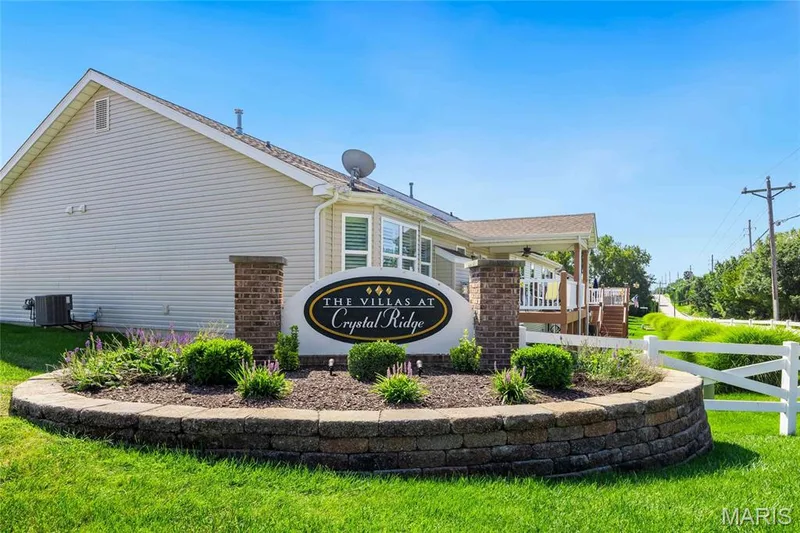 217 Crystal Ridge Drive, O'Fallon, MO 63366 — listing photo 31 of 33