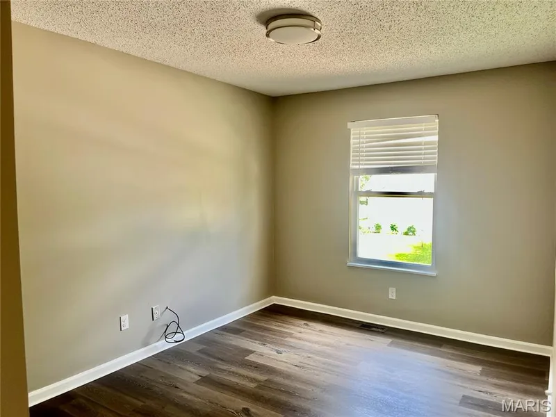 3060 Laurel Village Circle, St Peters, MO 63376 — listing photo 12 of 23