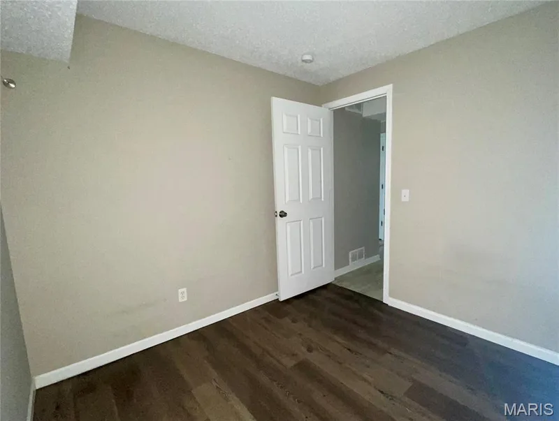 3060 Laurel Village Circle, St Peters, MO 63376 — listing photo 18 of 23