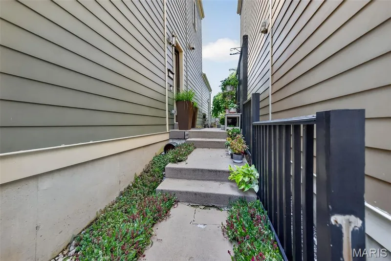 Walkway to home — 3471 Hiram Street, St Charles, MO 63301