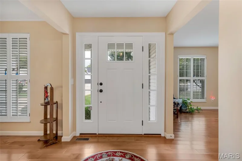 56 Destin Court, St Charles, MO 63303 — listing photo 5 of 54