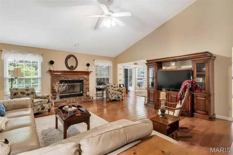 56 Destin Court, St Charles, MO 63303 — listing photo 12 of 54