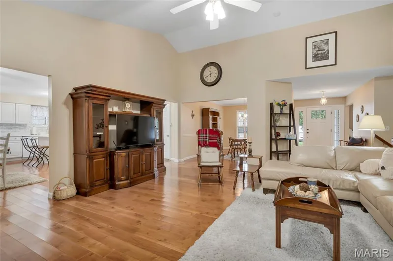 56 Destin Court, St Charles, MO 63303 — listing photo 13 of 54