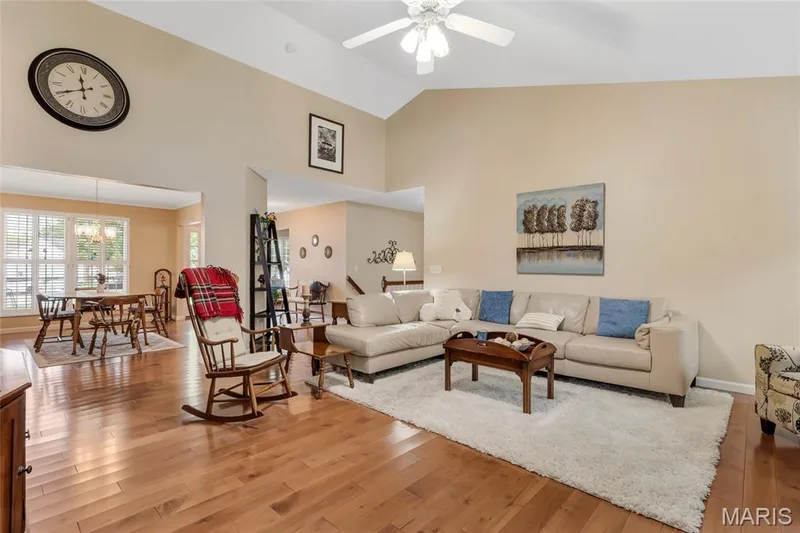 56 Destin Court, St Charles, MO 63303 — listing photo 14 of 54