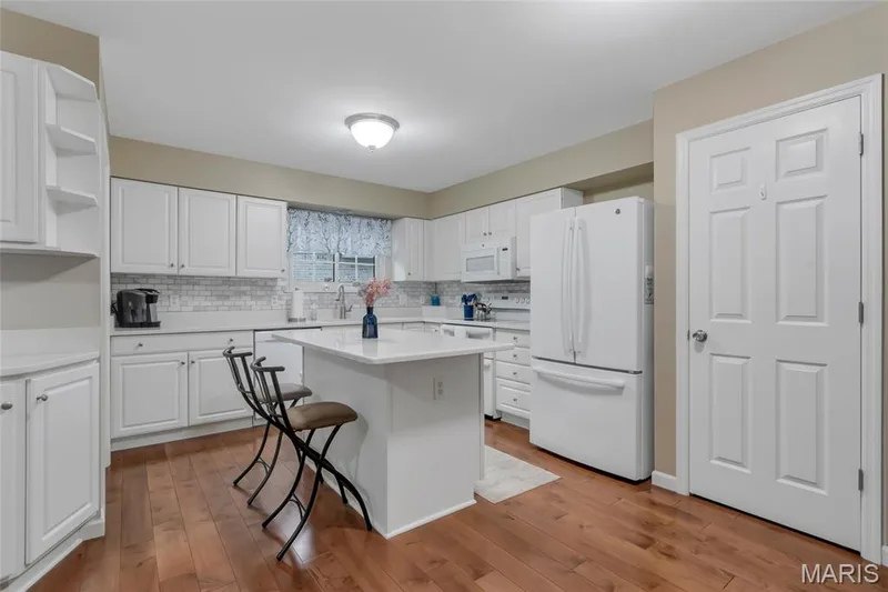 56 Destin Court, St Charles, MO 63303 — listing photo 17 of 54