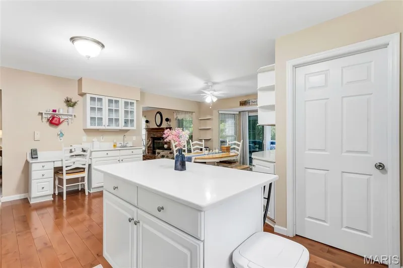 56 Destin Court, St Charles, MO 63303 — listing photo 19 of 54