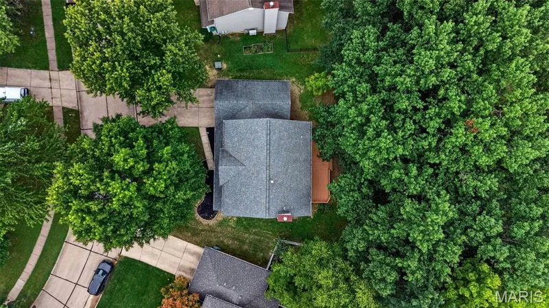 Image quality insufficient for description — 2947 Bromley Drive, O'Fallon, MO 63368
