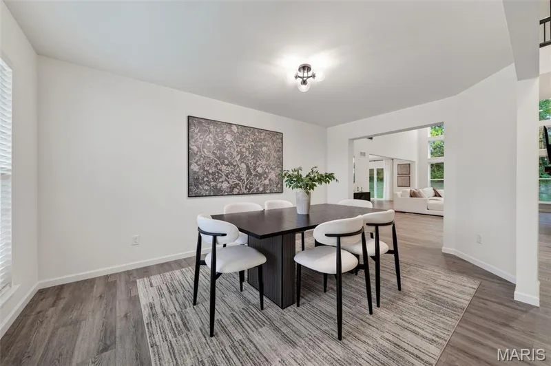Additional dining area could be home office if desired — 310 Osprey Court, Lake St. Louis, MO 63367