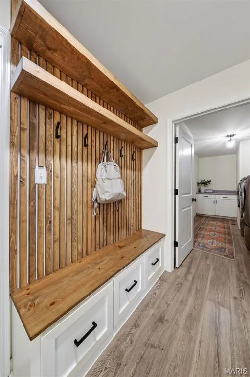 Mud room drop zone just off the garage — 310 Osprey Court, Lake St. Louis, MO 63367
