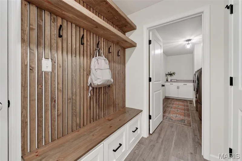 Cubby bench with pull out drawers for storage — 310 Osprey Court, Lake St. Louis, MO 63367