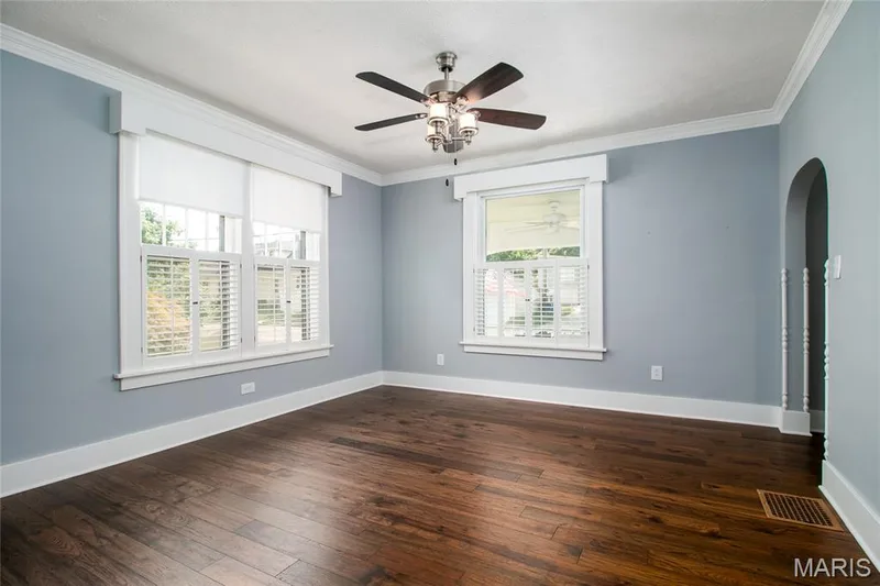 1714 Sibley Street, St Charles, MO 63301 — listing photo 6 of 43