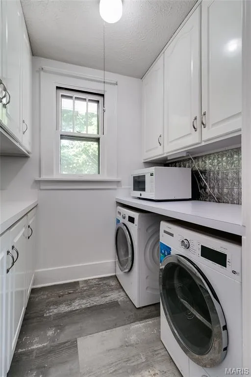 1714 Sibley Street, St Charles, MO 63301 — listing photo 14 of 43