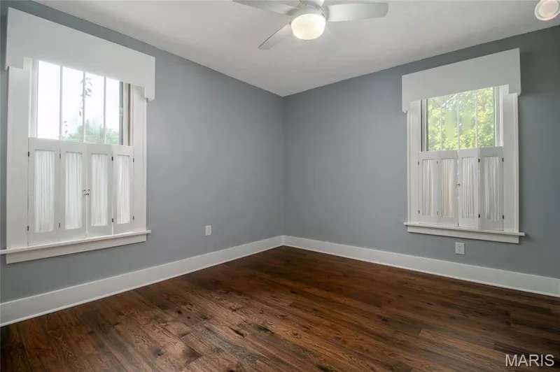 1714 Sibley Street, St Charles, MO 63301 — listing photo 16 of 43