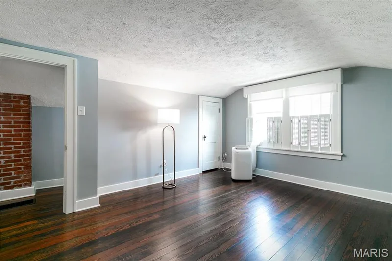 1714 Sibley Street, St Charles, MO 63301 — listing photo 24 of 43