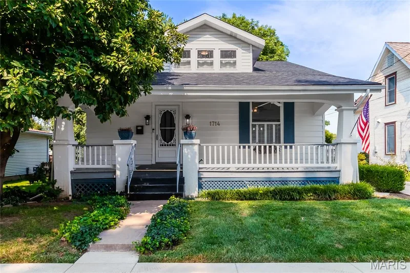 1714 Sibley Street, St Charles, MO 63301 — listing photo 34 of 43
