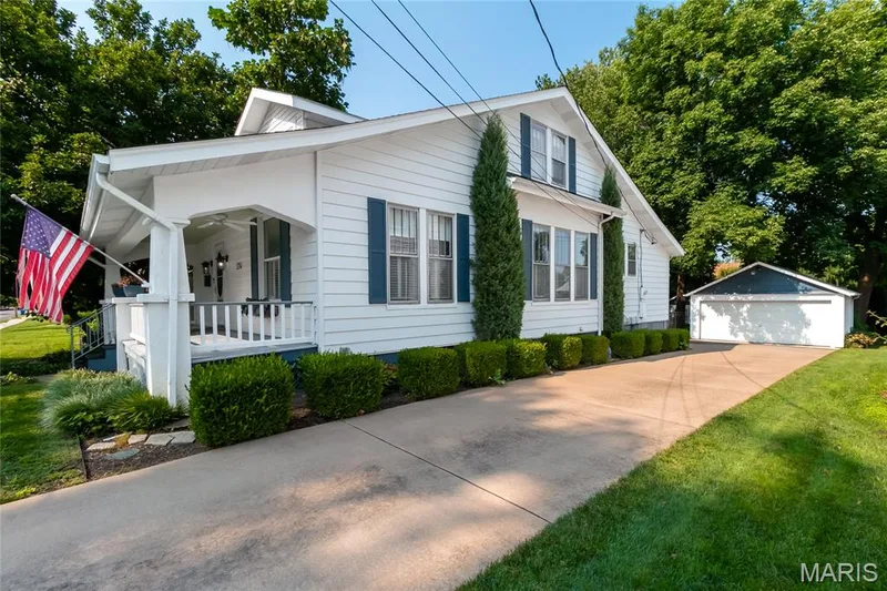 1714 Sibley Street, St Charles, MO 63301 — listing photo 35 of 43