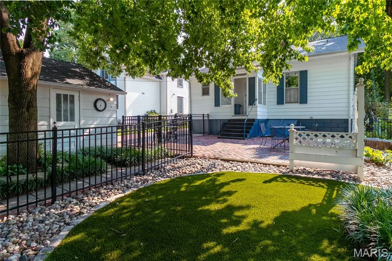 1714 Sibley Street, St Charles, MO 63301 — listing photo 39 of 43