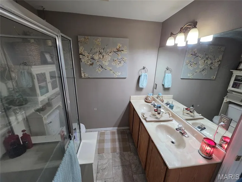 247 Centerfield Drive, O'Fallon, MO 63366 — listing photo 10 of 22
