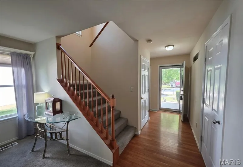 247 Centerfield Drive, O'Fallon, MO 63366 — listing photo 6 of 22