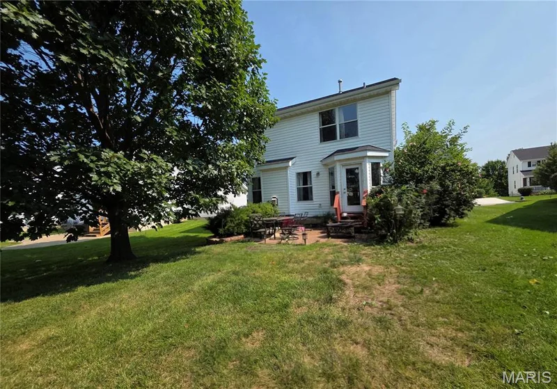247 Centerfield Drive, O'Fallon, MO 63366 — listing photo 18 of 22