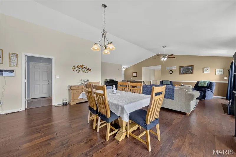 132 Riverdale Woods Circle, O'Fallon, MO 63366 — listing photo 20 of 53