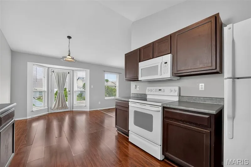 429 Briarchase Place, Lake St. Louis, MO 63367 — listing photo 17 of 38