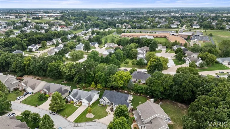 731 Autumnwood Forest Drive, Lake St. Louis, MO 63367 — listing photo 2 of 62