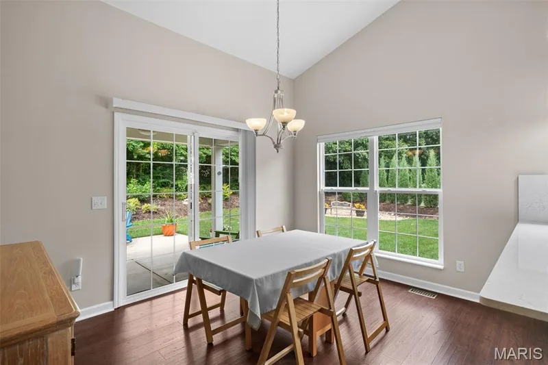 731 Autumnwood Forest Drive, Lake St. Louis, MO 63367 — listing photo 17 of 62