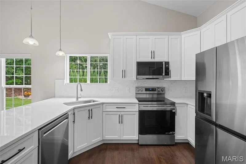 731 Autumnwood Forest Drive, Lake St. Louis, MO 63367 — listing photo 19 of 62