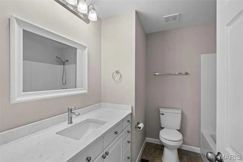 731 Autumnwood Forest Drive, Lake St. Louis, MO 63367 — listing photo 31 of 62