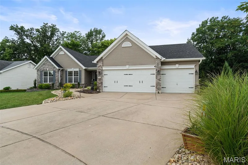 731 Autumnwood Forest Drive, Lake St. Louis, MO 63367 — listing photo 52 of 62