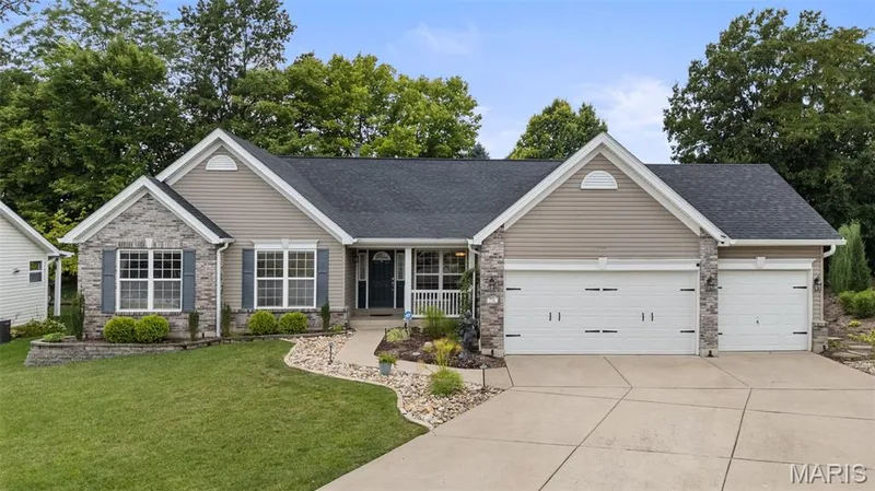 731 Autumnwood Forest Drive, Lake St. Louis, MO 63367 — listing photo 53 of 62