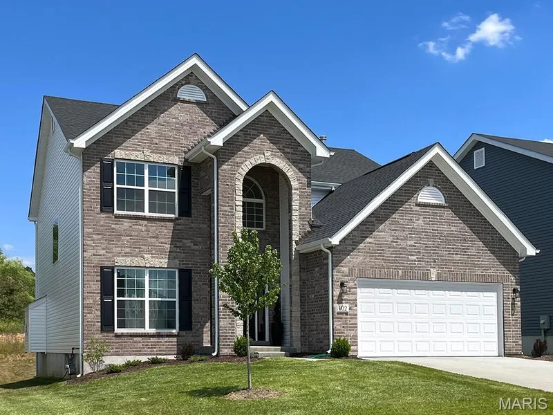 2 Ashford at Wildflower Manors, Wentzville, MO 63385 — listing photo 4 of 35