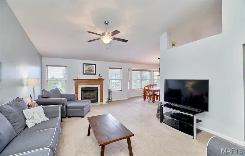 12 Shady River Court, O'Fallon, MO 63366 — listing photo 7 of 42