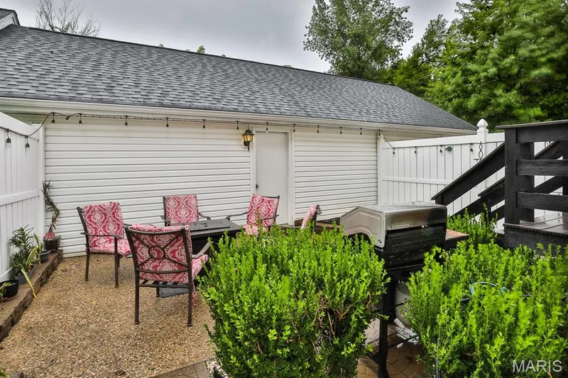 16563 Carriage View Court, Grover, MO 63040 — listing photo 27 of 35