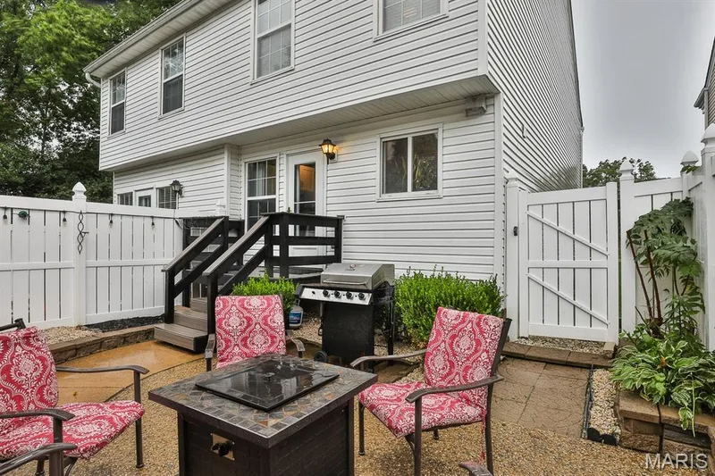 16563 Carriage View Court, Grover, MO 63040 — listing photo 28 of 35
