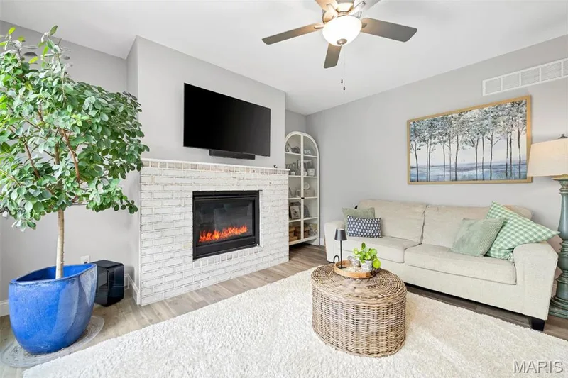126 Haven Ridge Court, Dardenne Prairie, MO 63368 — listing photo 12 of 47