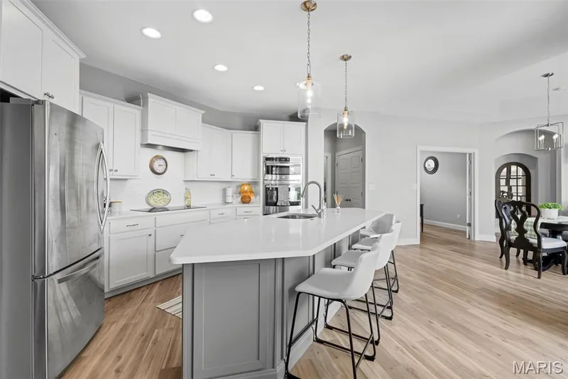 126 Haven Ridge Court, Dardenne Prairie, MO 63368 — listing photo 16 of 47