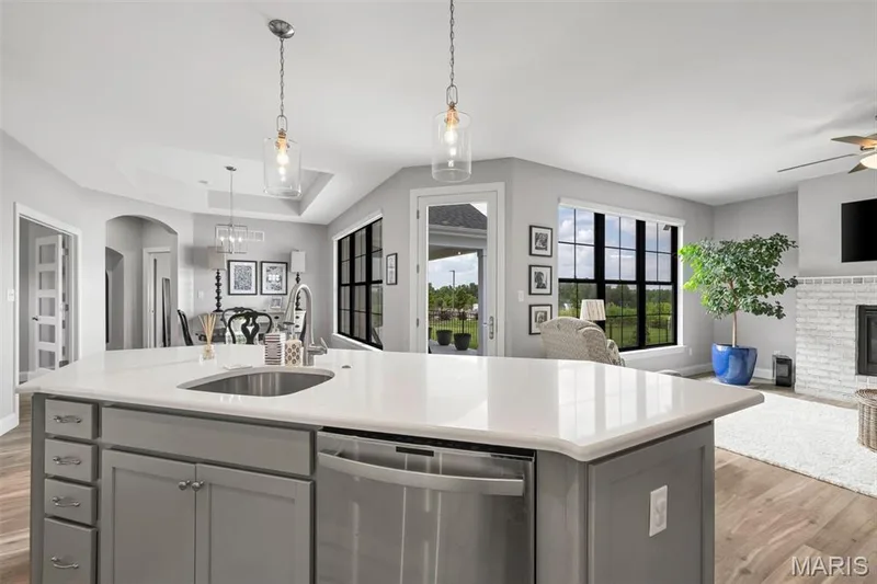 126 Haven Ridge Court, Dardenne Prairie, MO 63368 — listing photo 20 of 47