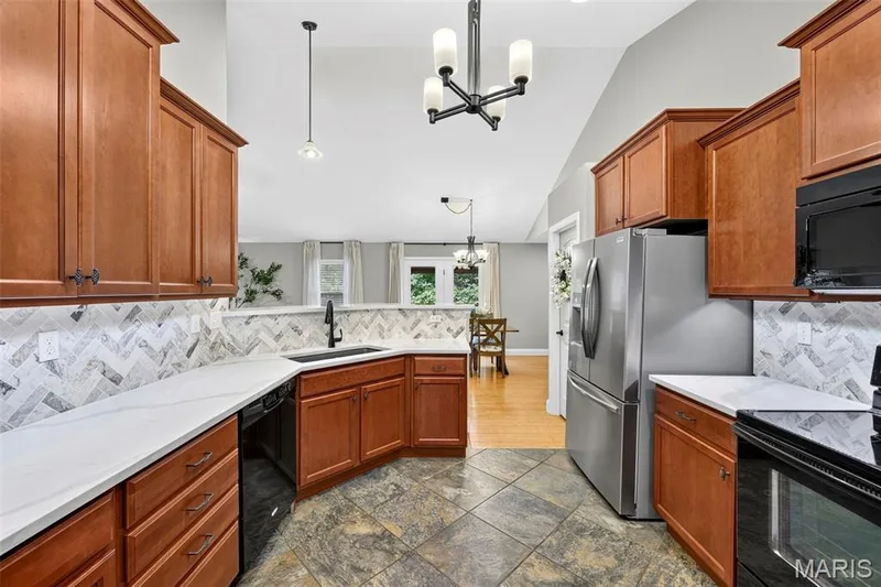 132 Miranda Court, Wentzville, MO 63385 — listing photo 8 of 22
