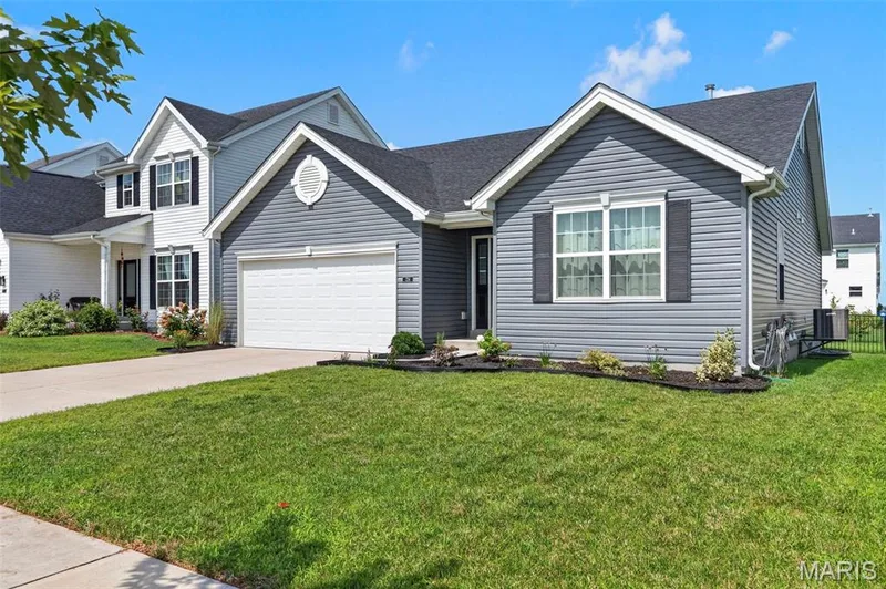 724 Palisades Drive, St Charles, MO 63301 — listing photo 28 of 29