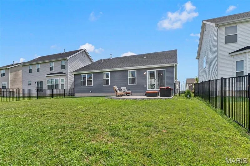 724 Palisades Drive, St Charles, MO 63301 — listing photo 26 of 29