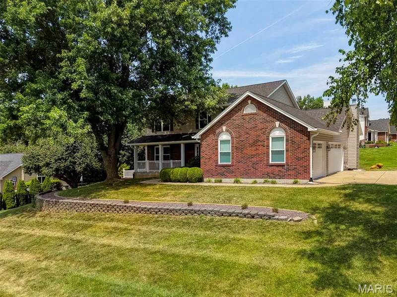 701 Loretta Drive, O'Fallon, MO 63366 — listing photo 2 of 78
