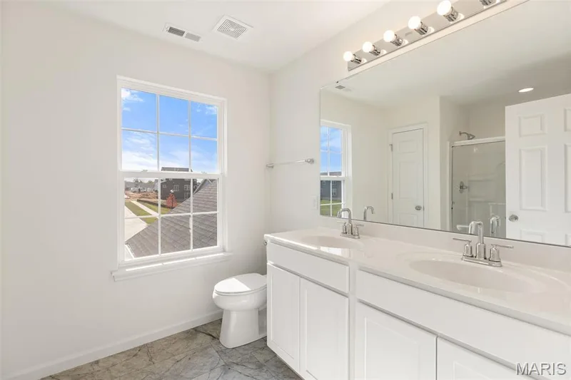 406 Yellow Rose Court, Wentzville, MO 63385 — listing photo 18 of 24