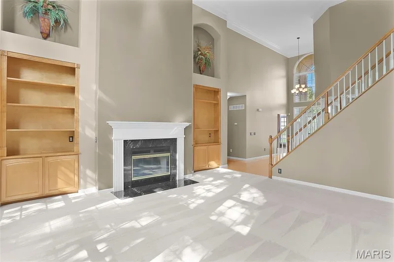 6 Crestwyck Court, Lake St. Louis, MO 63367 — listing photo 11 of 55