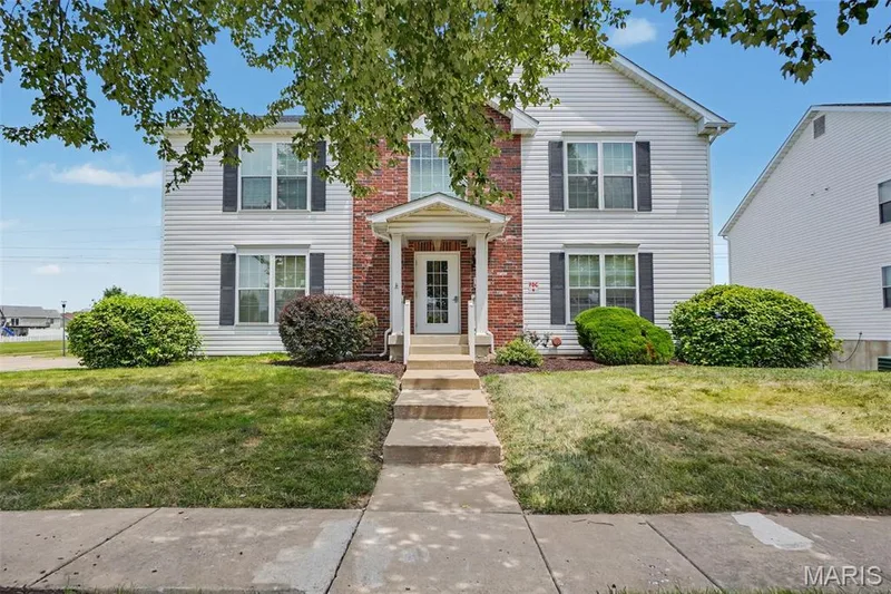 692 Homerun Drive #62N, O'Fallon, MO β listing photo 1