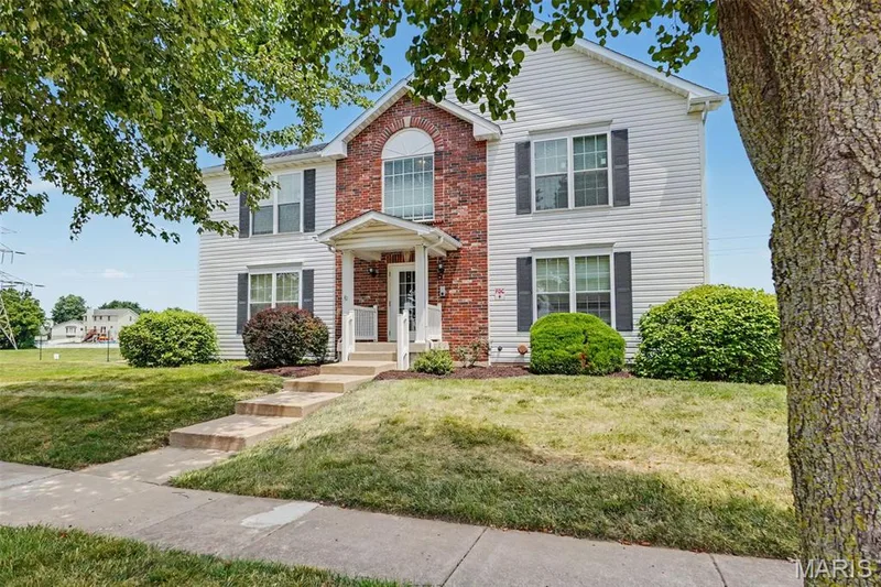 692 Homerun Drive #62N, O'Fallon, MO 63366 — listing photo 2 of 25