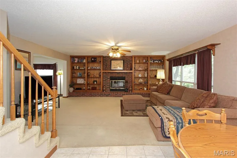 16 Staunton Way, O'Fallon, MO 63368 — listing photo 11 of 52